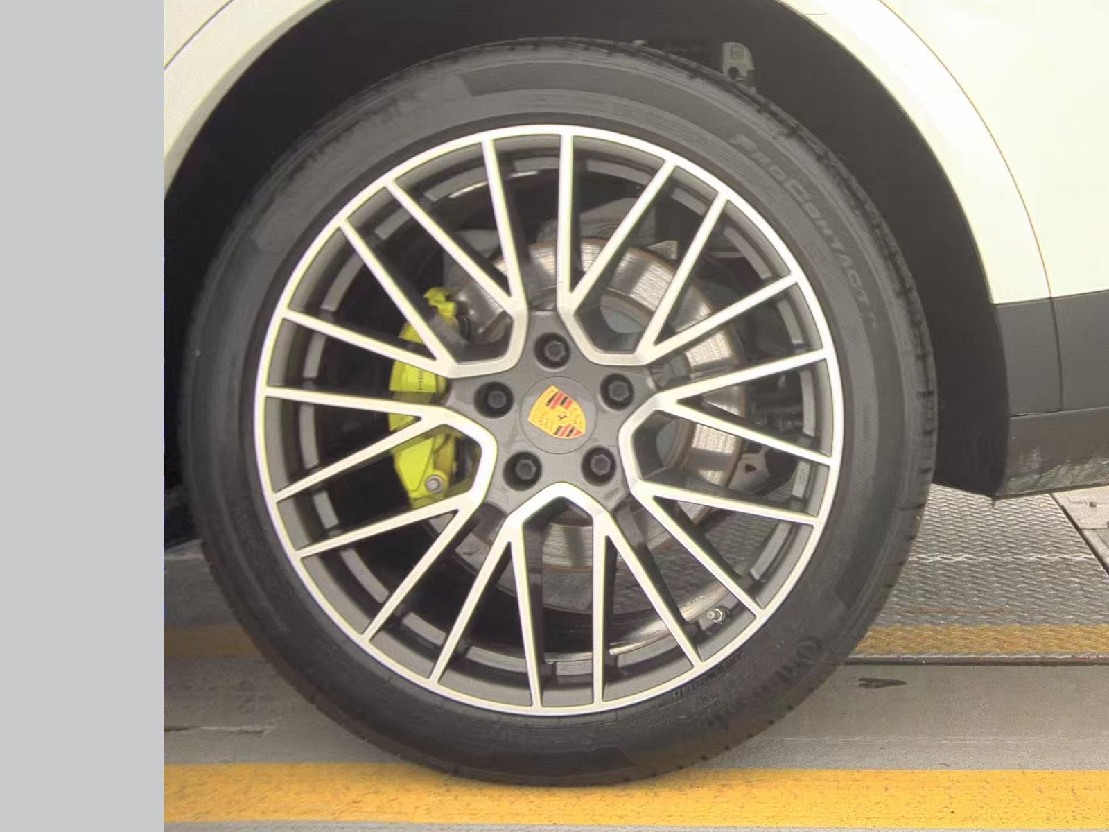 2022 Porsche Cayenne E-Hybrid AWD