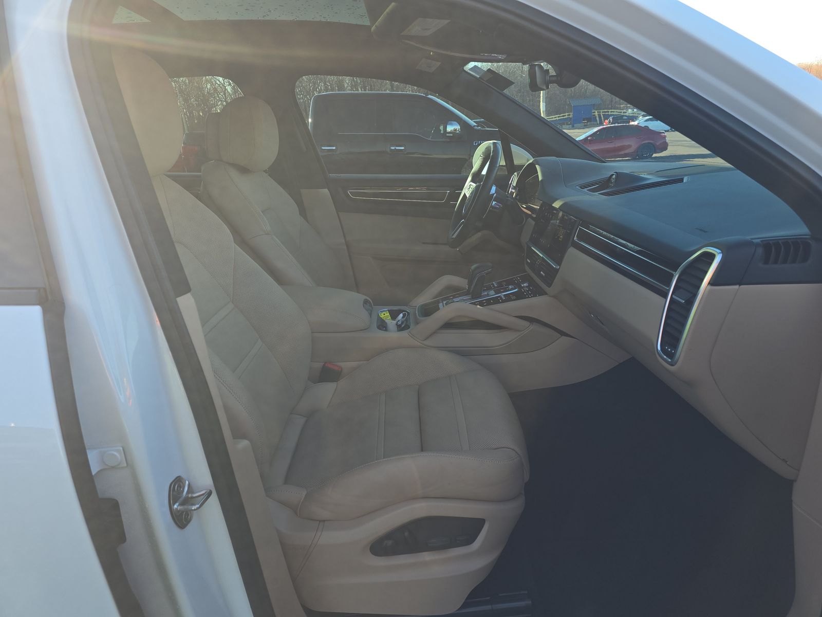 2022 Porsche Cayenne E-Hybrid AWD