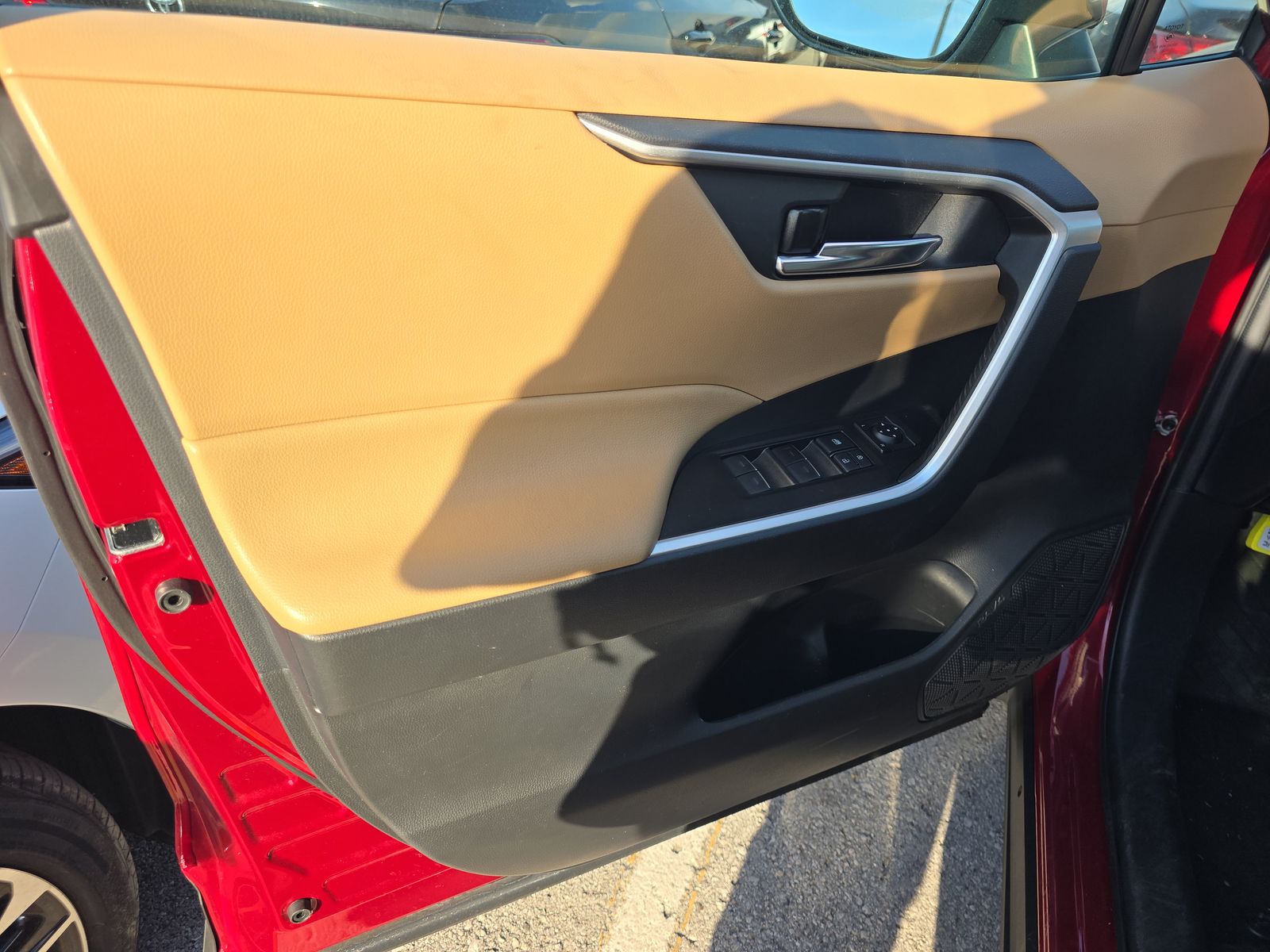 2022 Toyota RAV4 XLE FWD