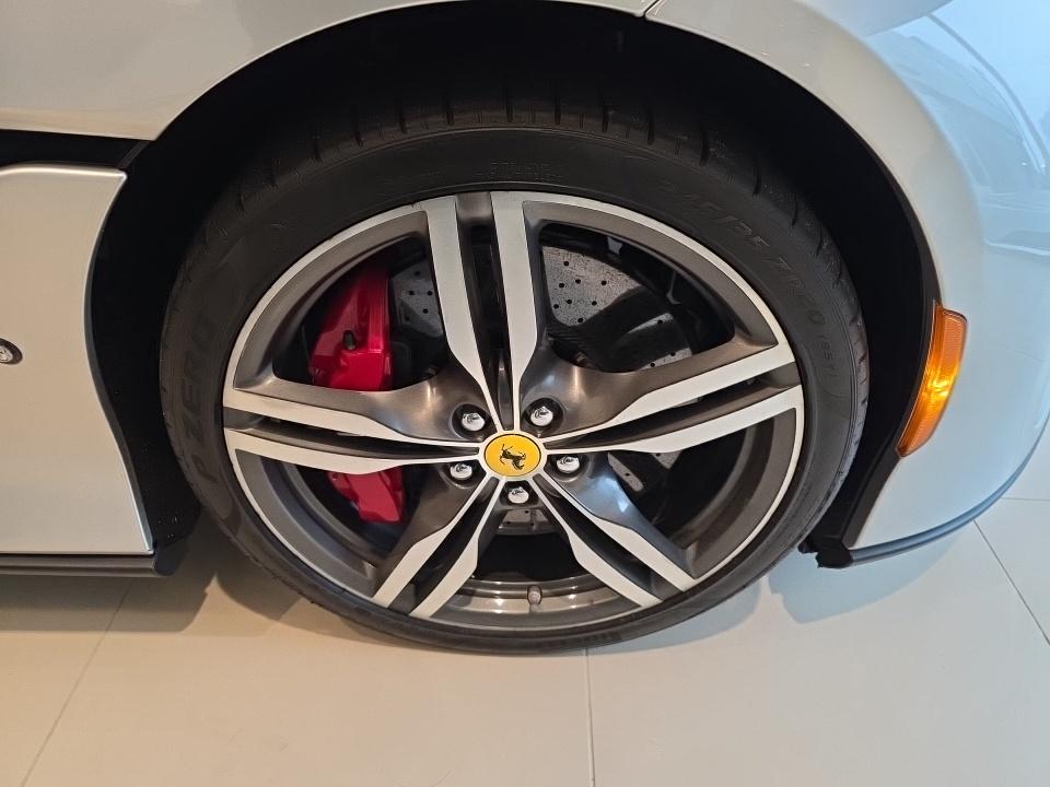 2019 Ferrari Portofino Base RWD