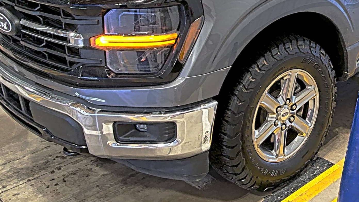 2025 Ford F-150 XLT AWD