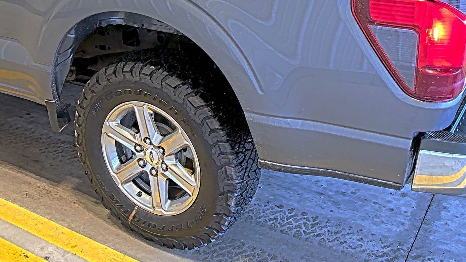 2025 Ford F-150 XLT AWD