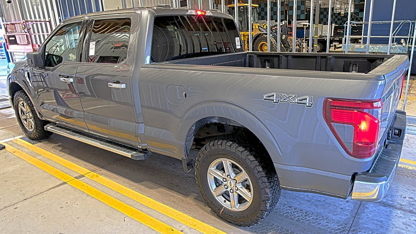 2025 Ford F-150 XLT AWD