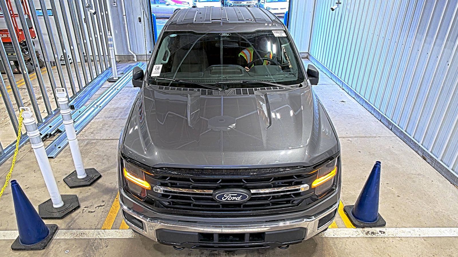 2025 Ford F-150 XLT AWD