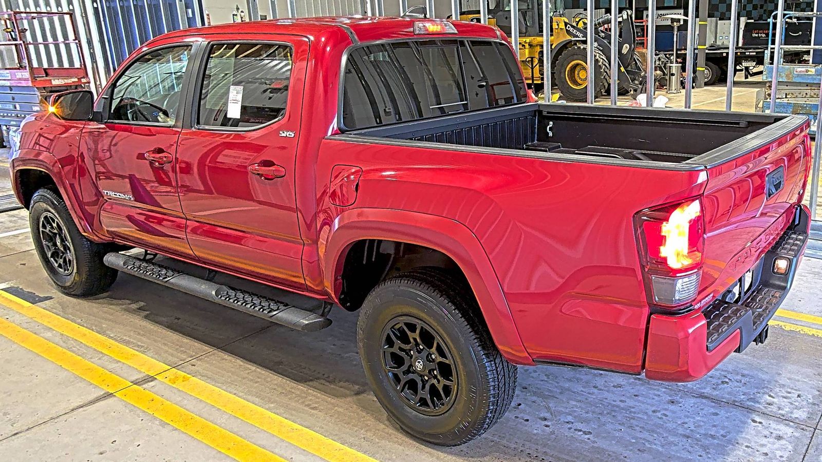 2022 Toyota Tacoma SR5 RWD