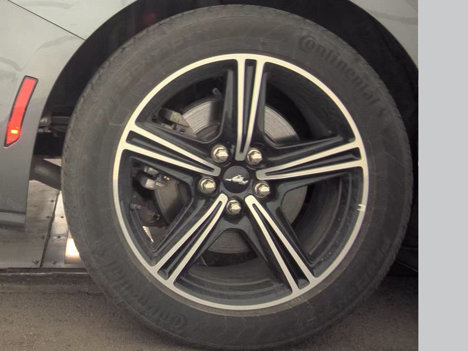 2025 Ford Mustang EcoBoost Premium RWD