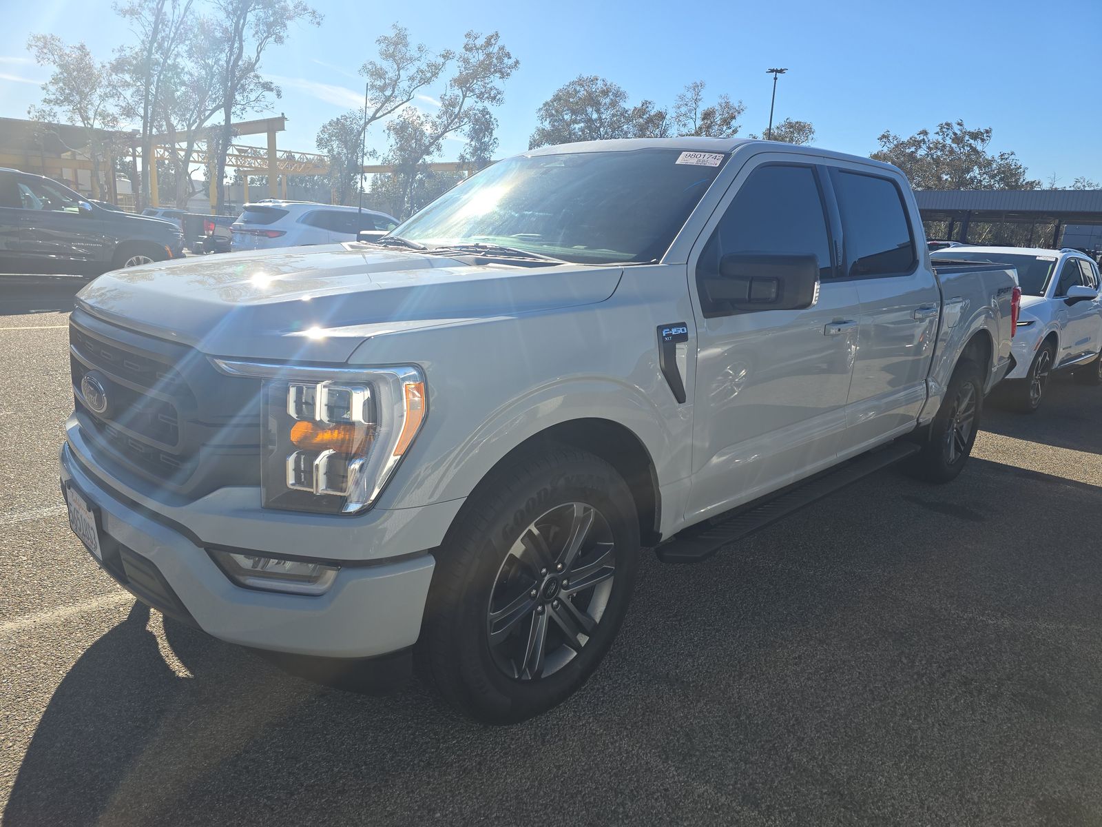 2023 Ford F-150 XLT FWD