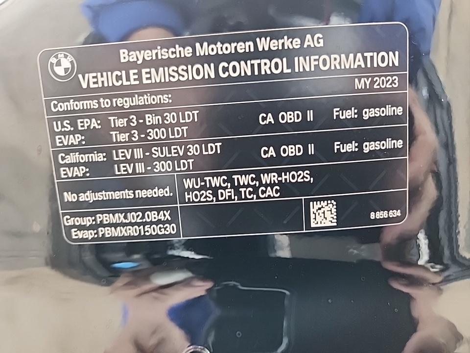 2023 BMW X4 xDrive30i AWD