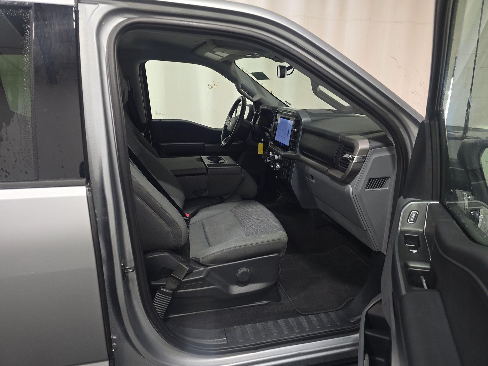 2024 Ford F-150 XLT AWD