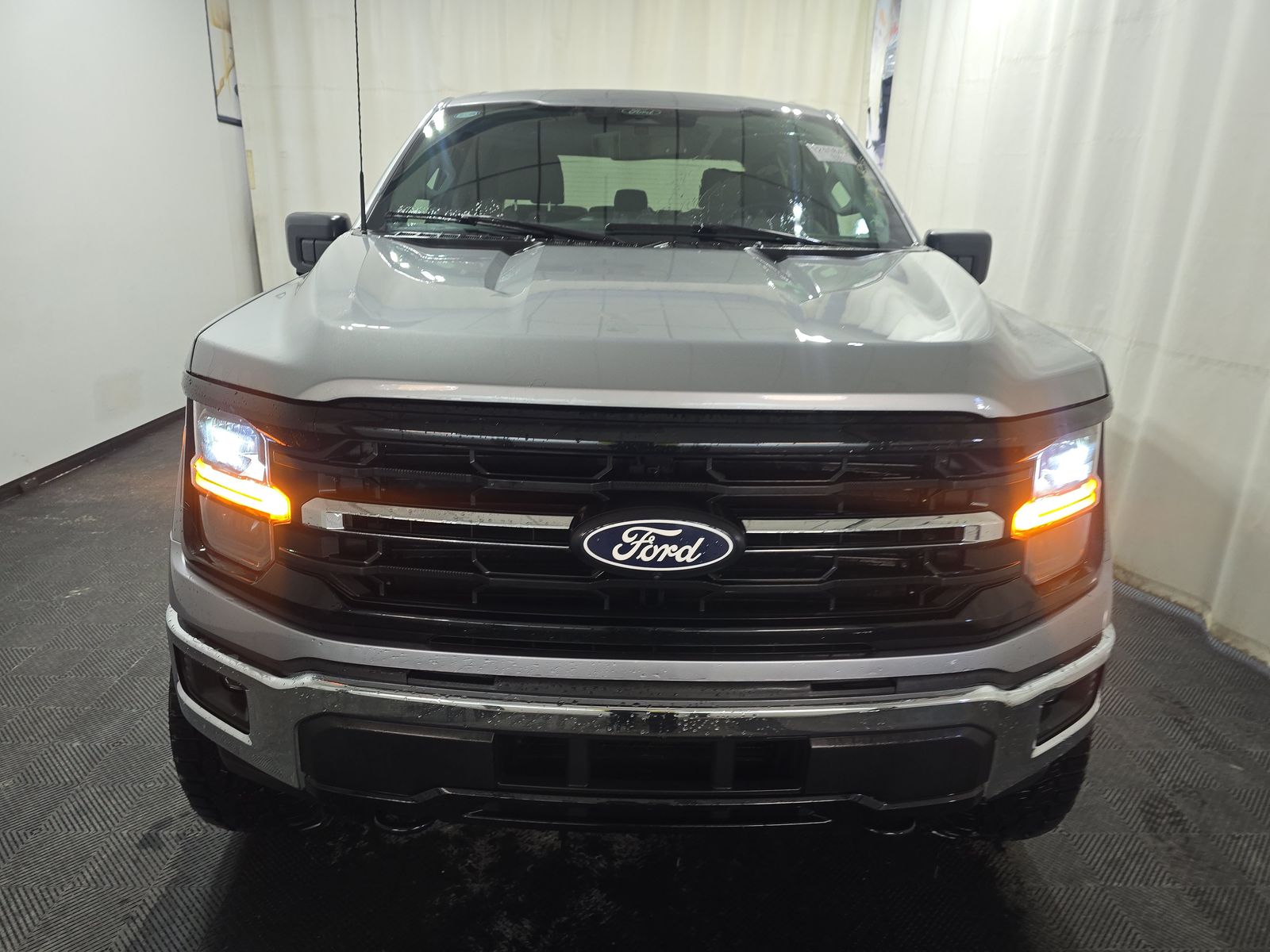 2024 Ford F-150 XLT AWD