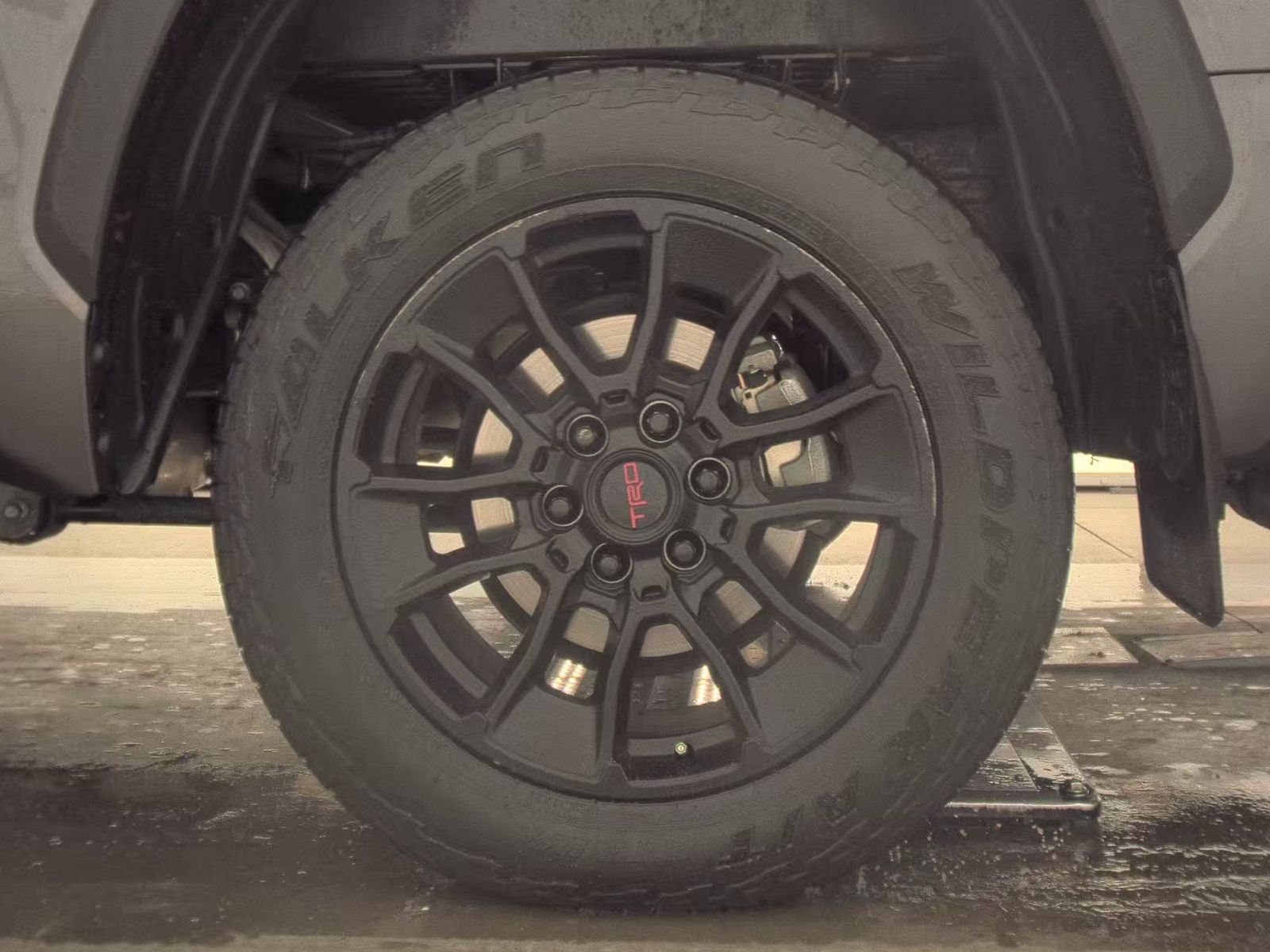 2023 Toyota Tundra SR5 AWD