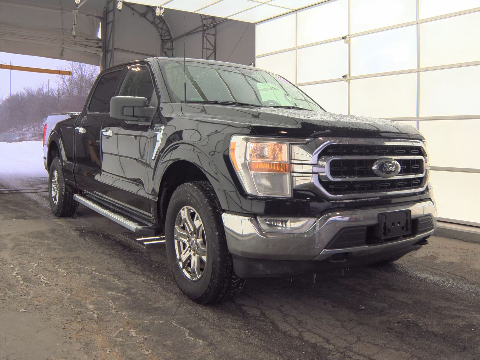 2022 Ford F-150 XLT AWD