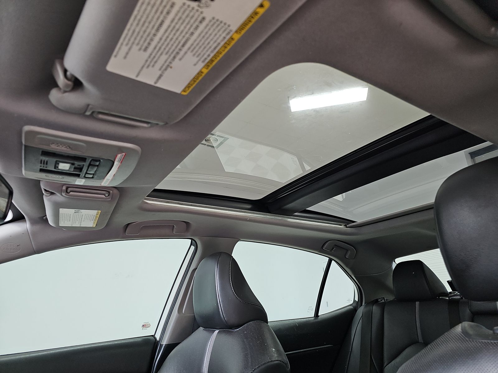 2023 Toyota Camry XSE FWD