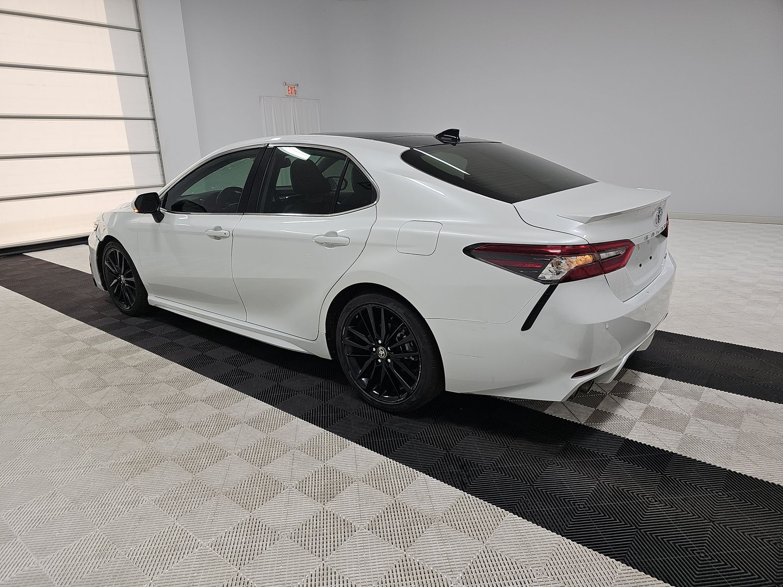 2023 Toyota Camry XSE FWD