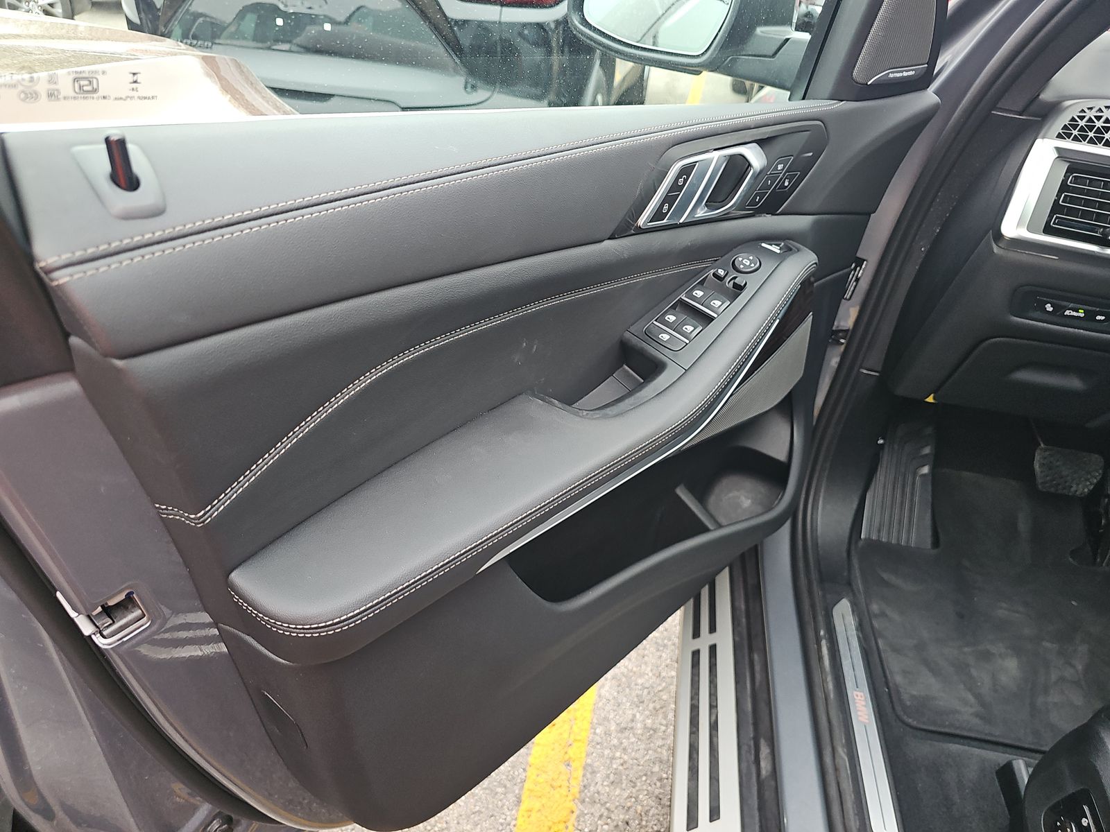 2025 BMW X5 xDrive40i AWD