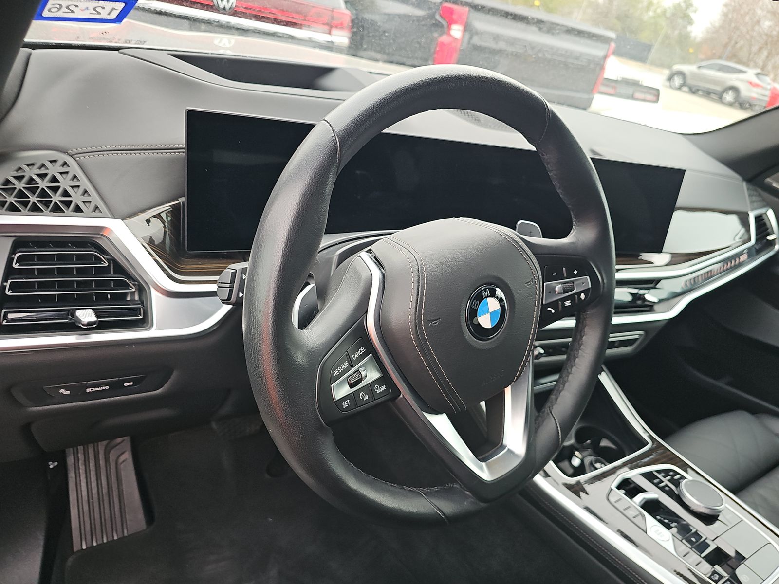 2025 BMW X5 xDrive40i AWD