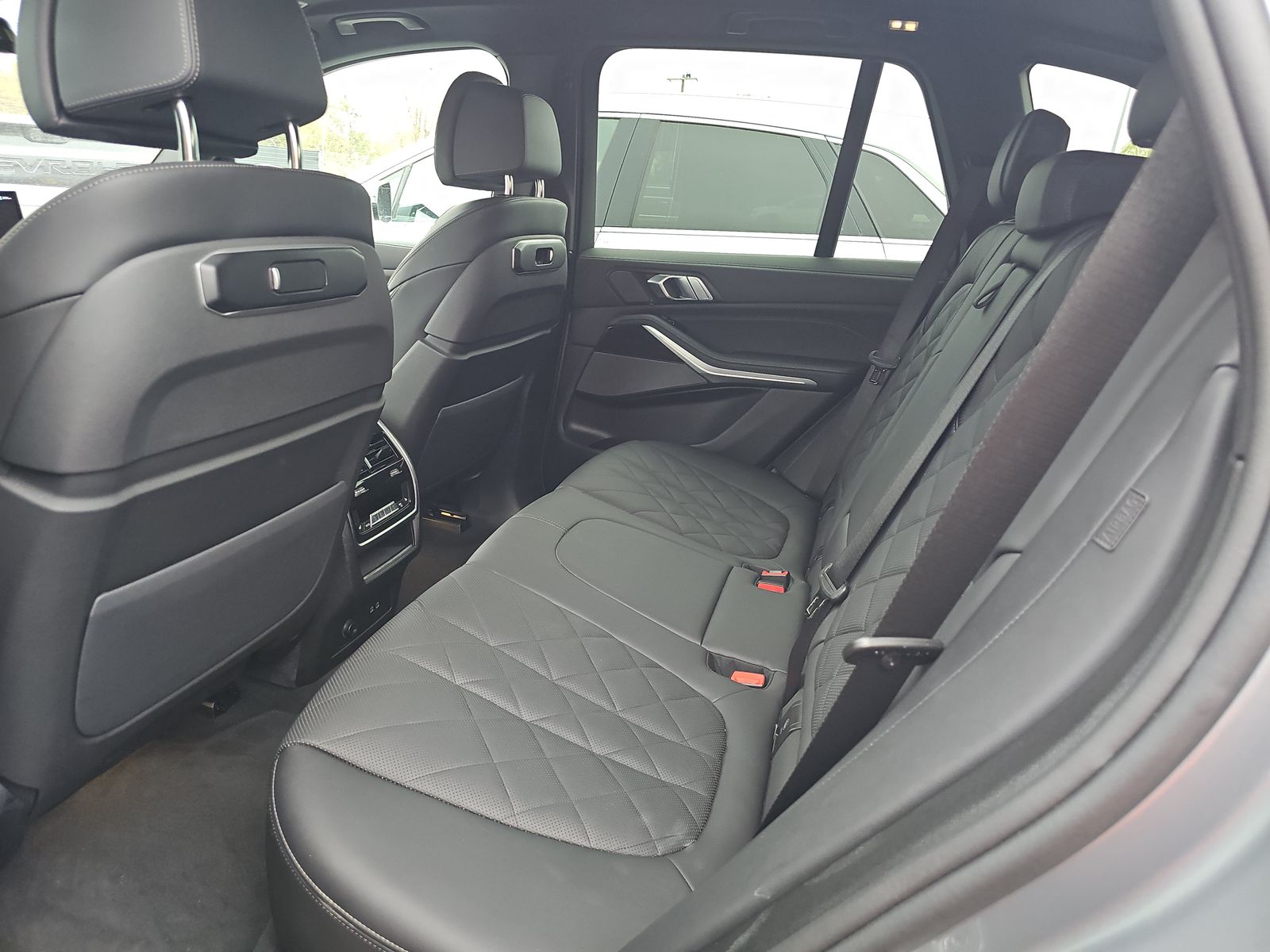 2025 BMW X5 xDrive40i AWD