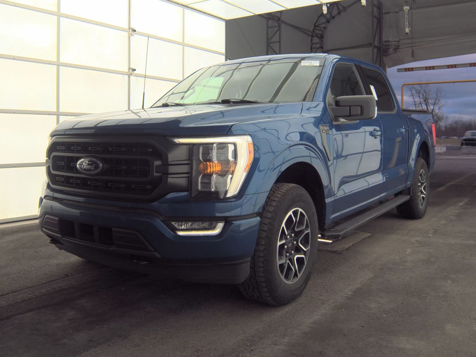 2023 Ford F-150 XLT AWD