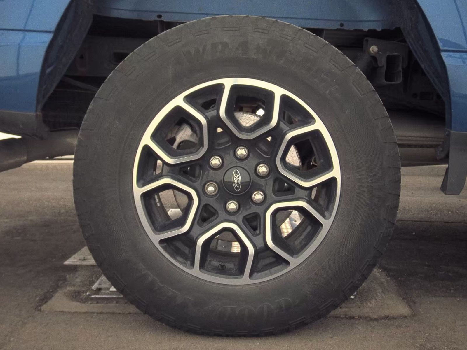 2023 Ford F-150 XLT AWD