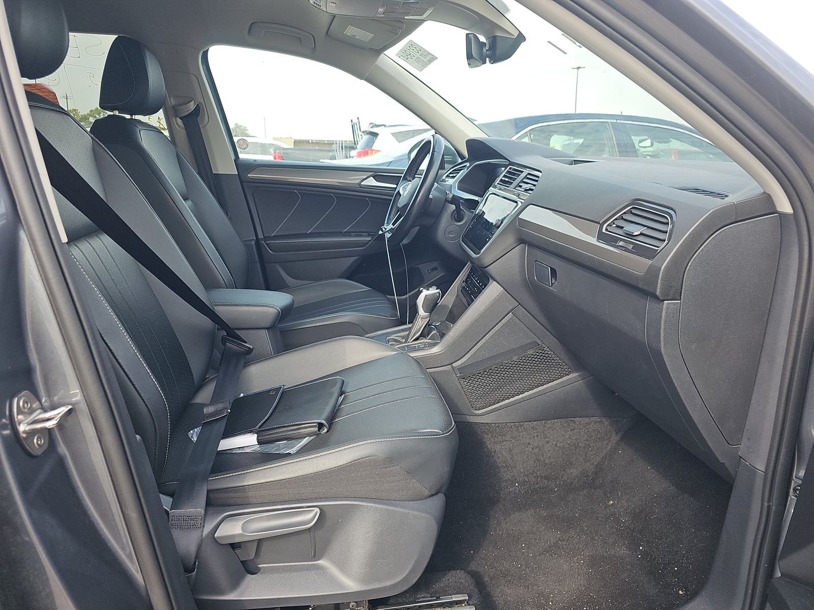 2024 Volkswagen Tiguan 2.0T Wolfsburg Edition FWD