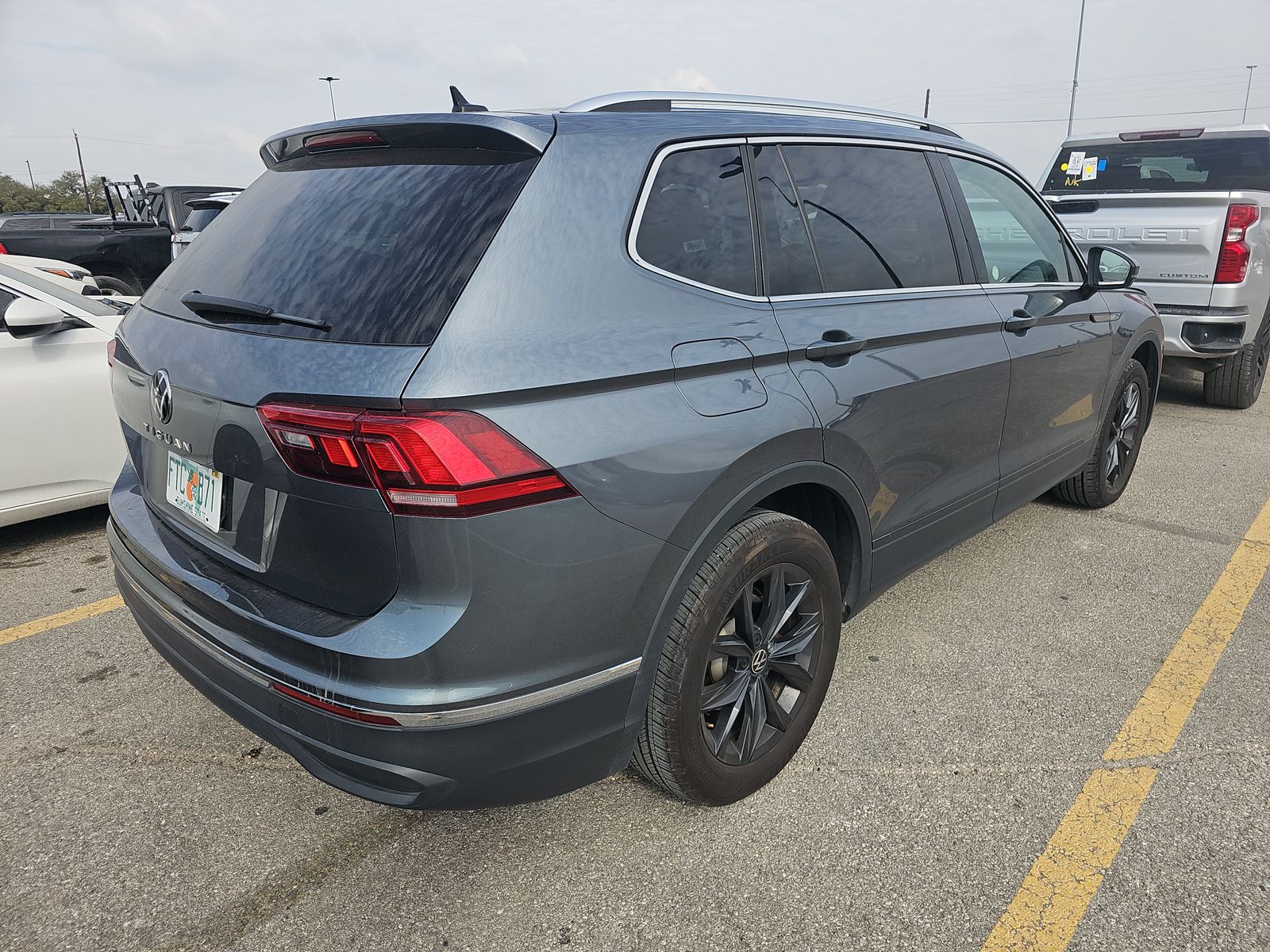 2024 Volkswagen Tiguan 2.0T Wolfsburg Edition FWD