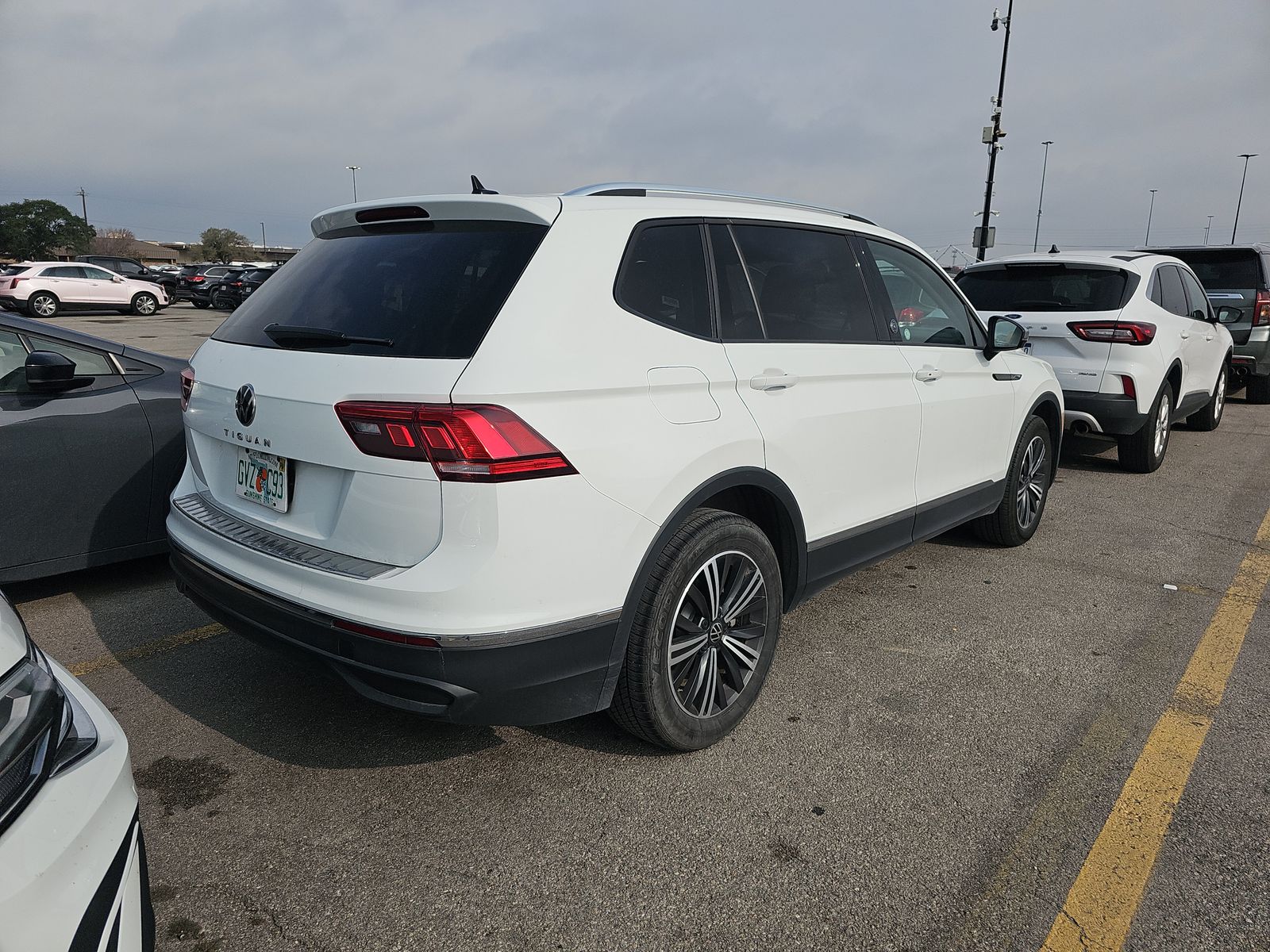 2024 Volkswagen Tiguan 2.0T Wolfsburg Edition FWD