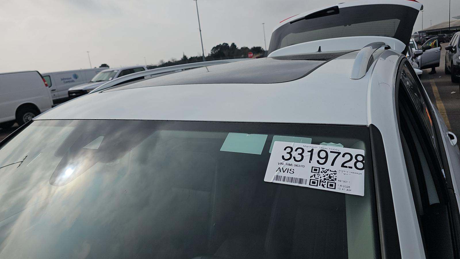 2024 Volkswagen Tiguan 2.0T Wolfsburg Edition FWD