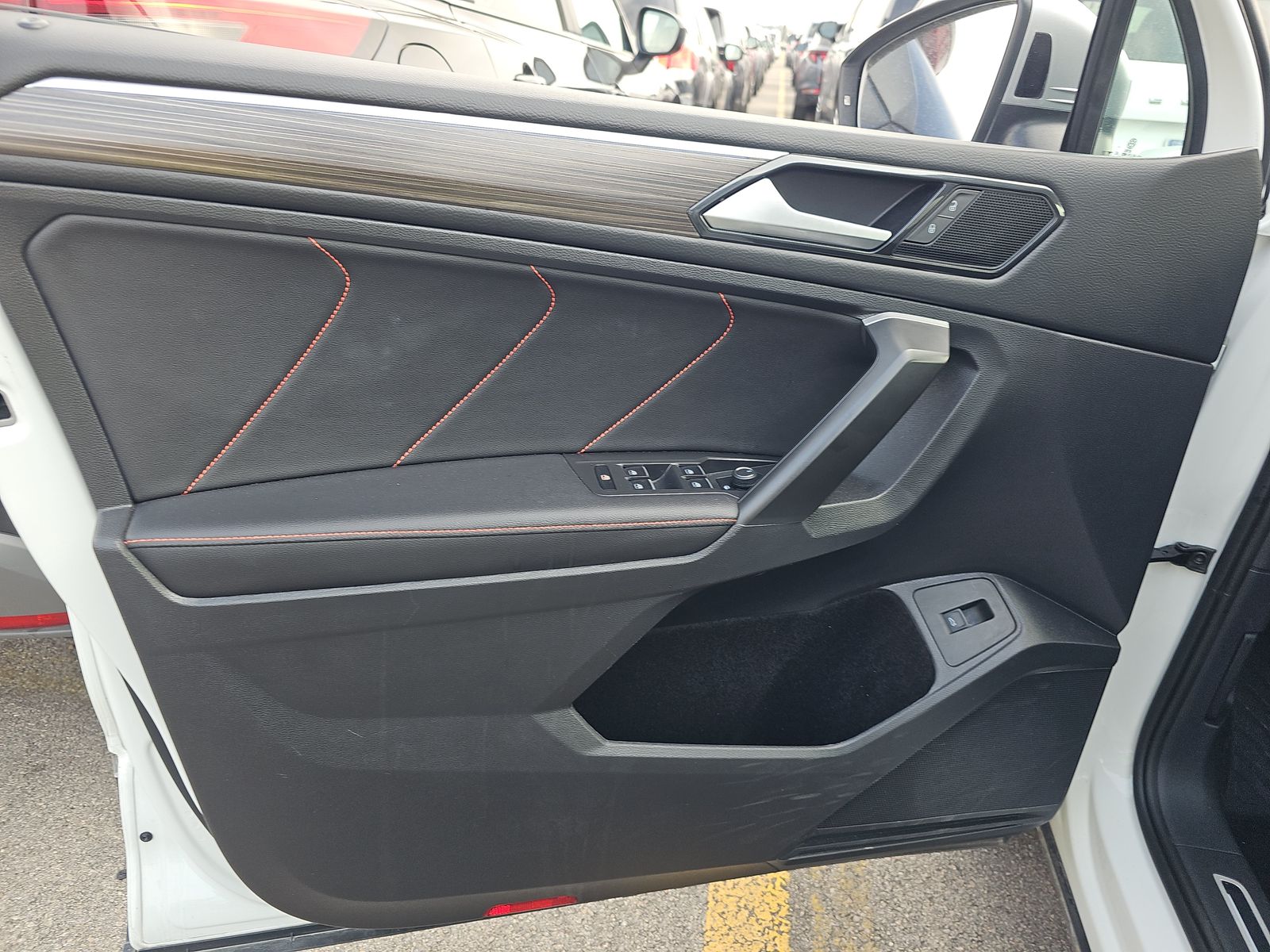 2024 Volkswagen Tiguan 2.0T Wolfsburg Edition FWD