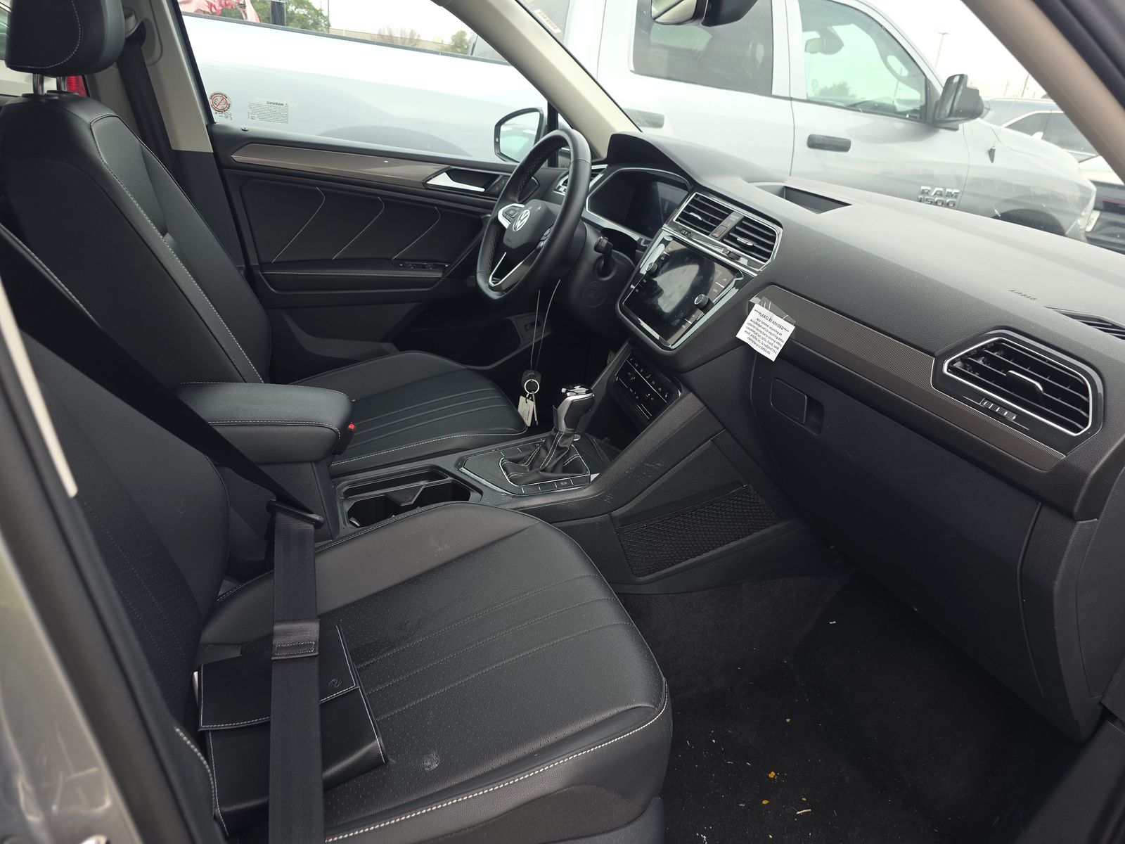 2024 Volkswagen Tiguan 2.0T Wolfsburg Edition FWD