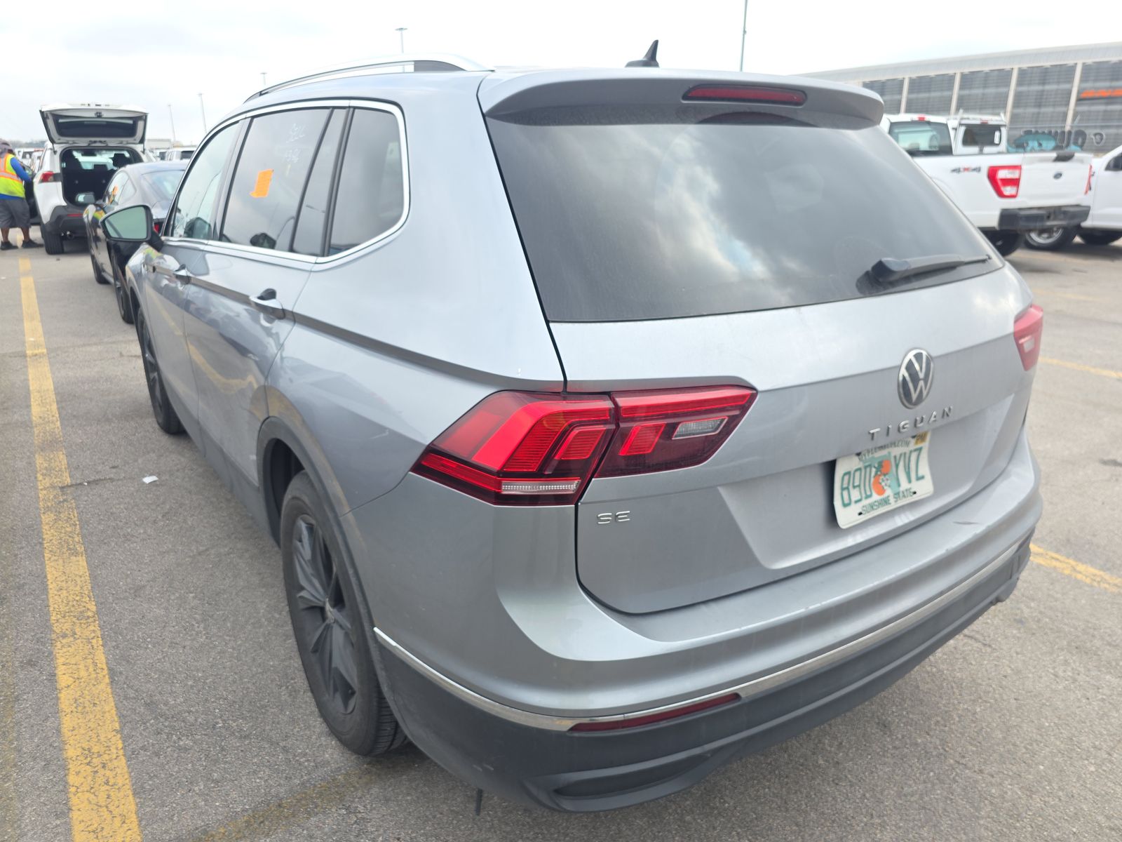 2024 Volkswagen Tiguan 2.0T Wolfsburg Edition FWD