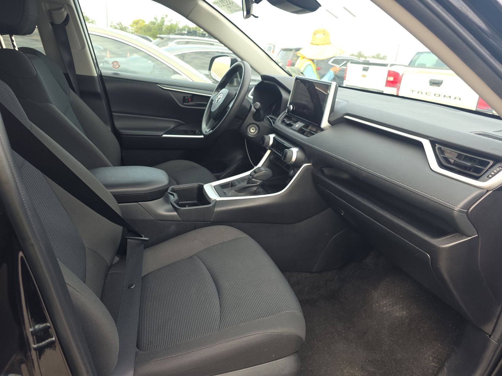 2024 Toyota RAV4 LE AWD