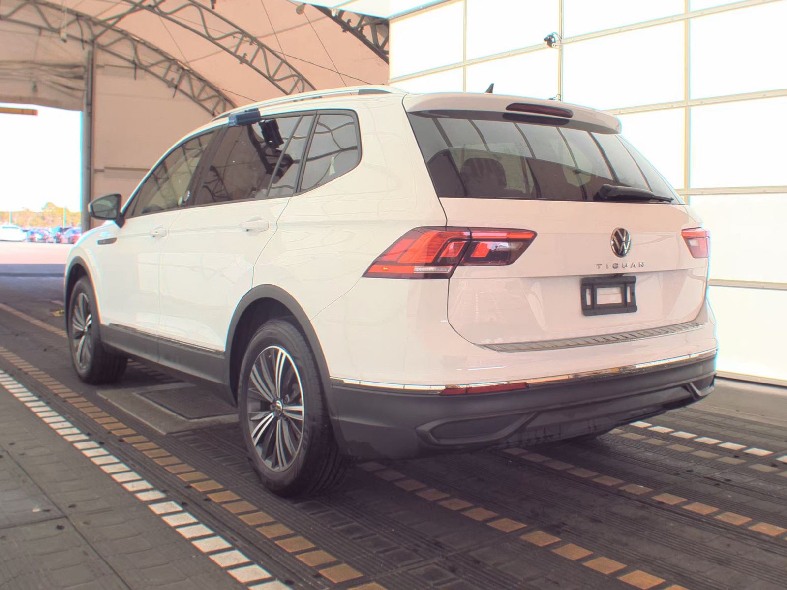 2024 Volkswagen Tiguan 2.0T Wolfsburg Edition FWD