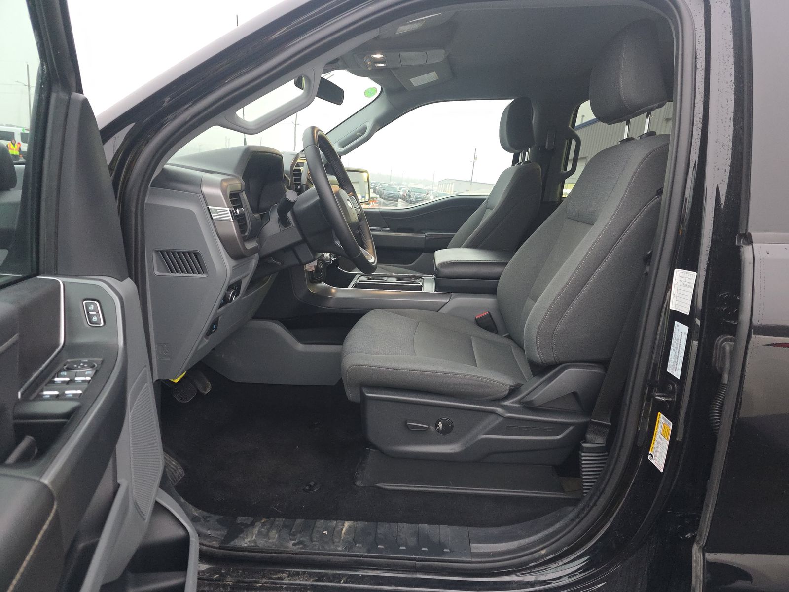 2025 Ford F-150 Hybrid XLT AWD