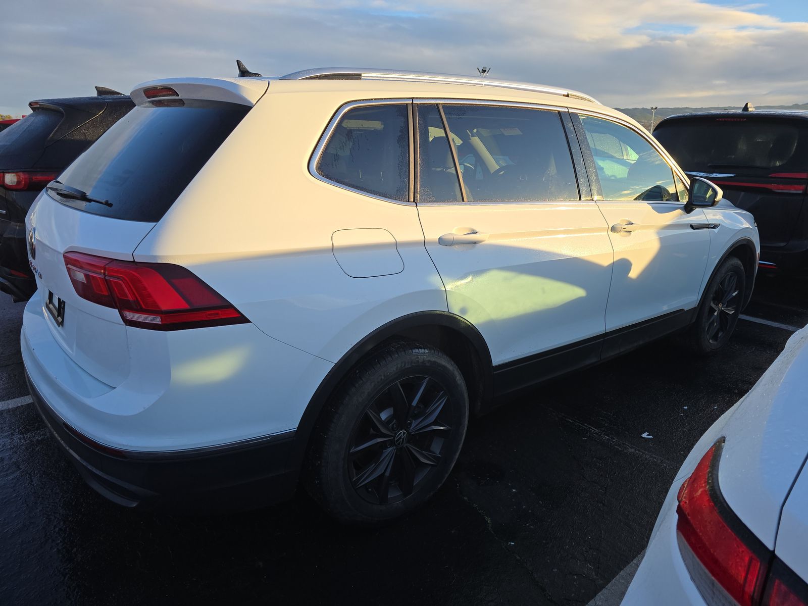 2024 Volkswagen Tiguan 2.0T Wolfsburg Edition FWD