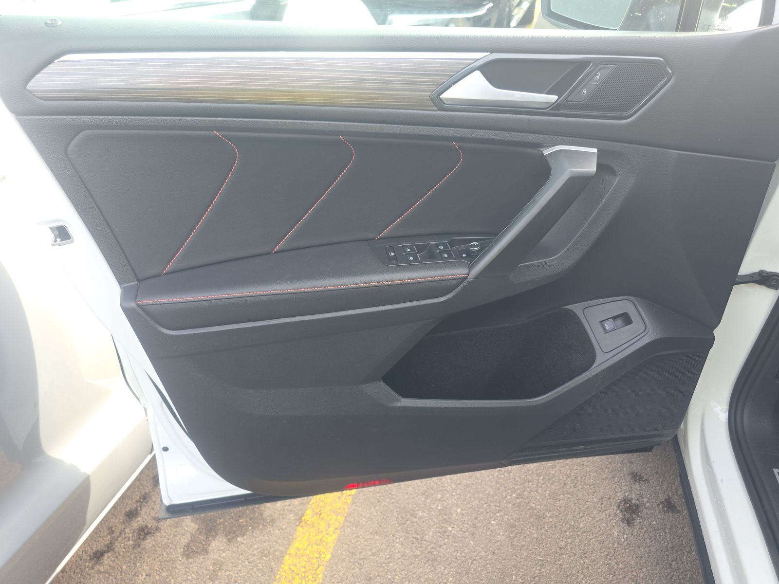 2024 Volkswagen Tiguan 2.0T Wolfsburg Edition FWD