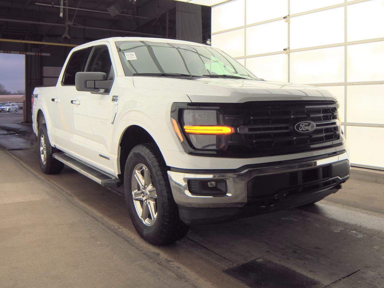 2025 Ford F-150 Hybrid XLT AWD