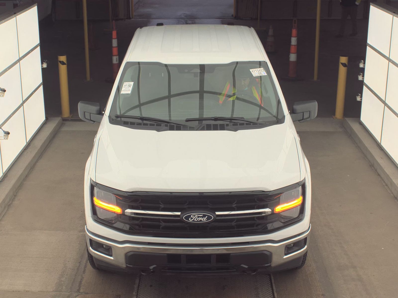 2025 Ford F-150 Hybrid XLT AWD