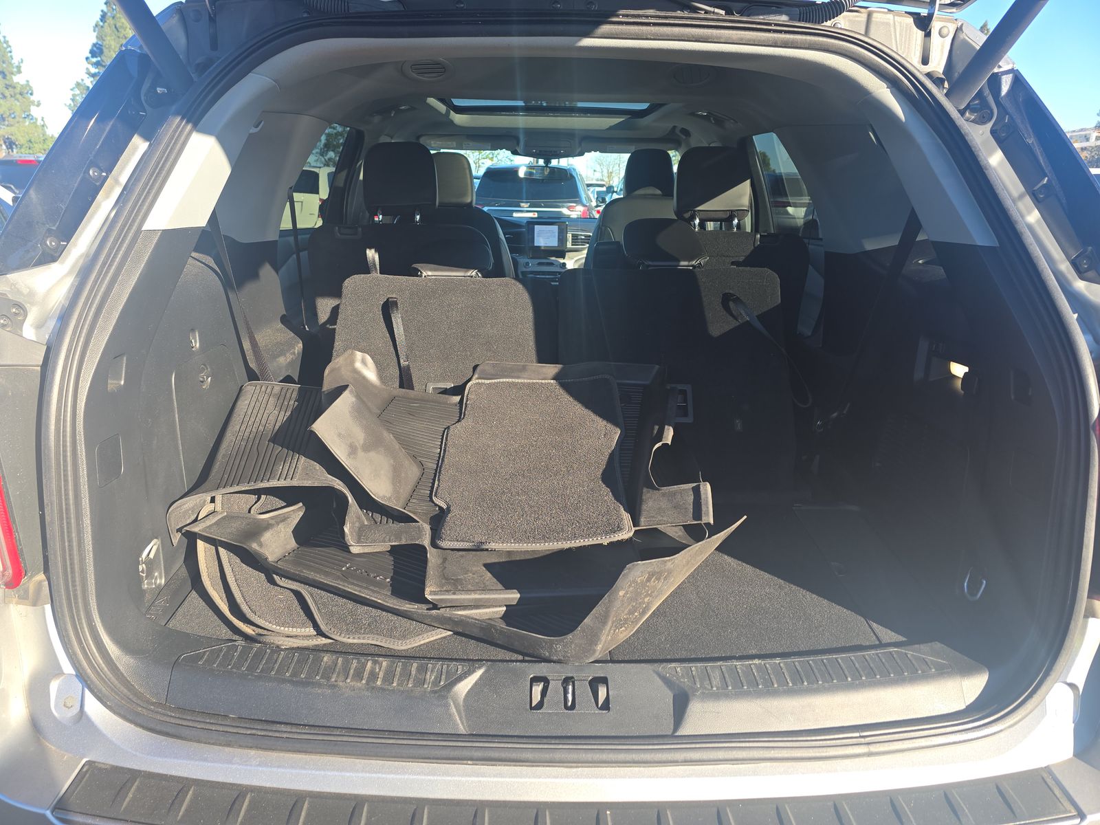 2023 Ford Explorer XLT AWD