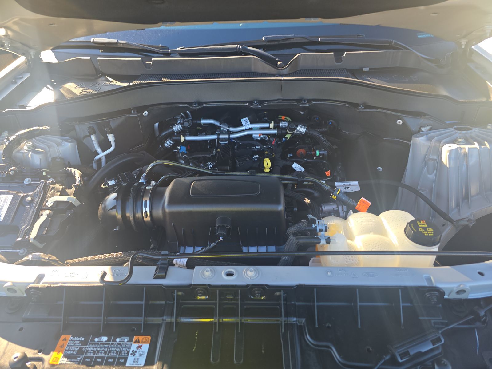 2023 Ford Explorer XLT AWD