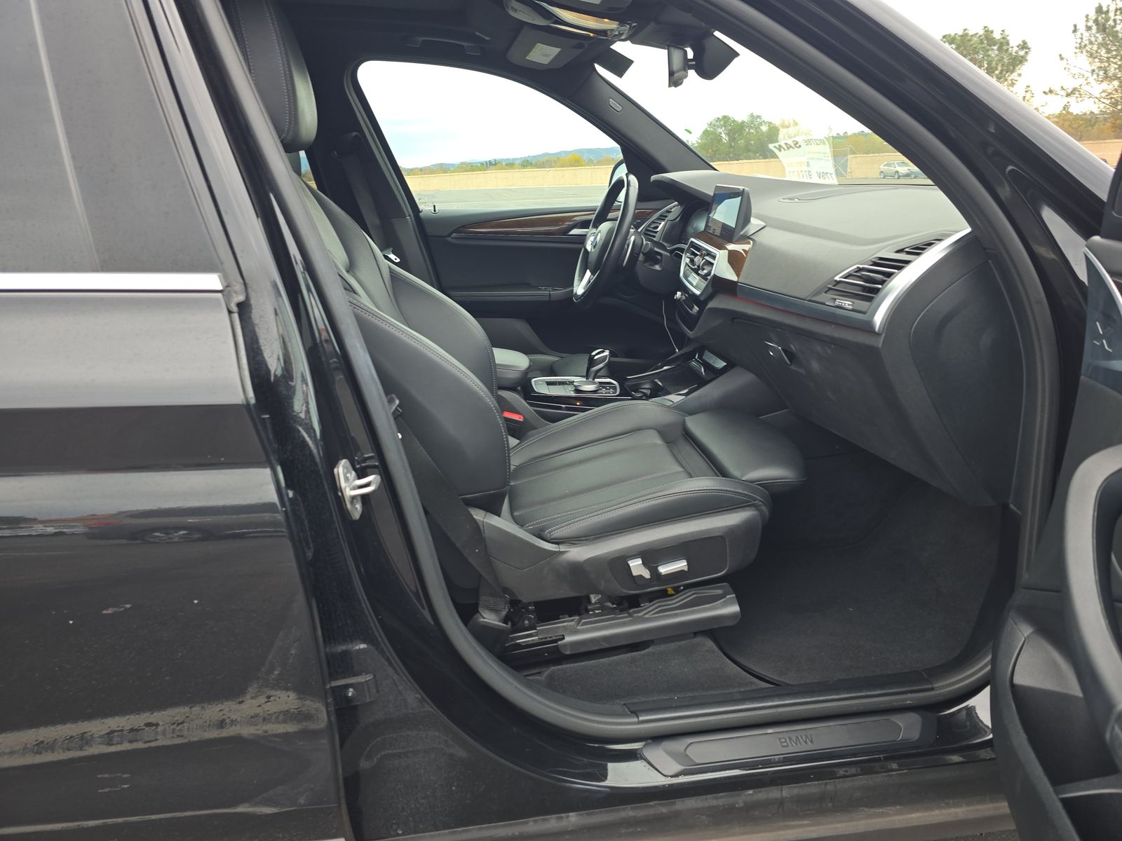 2023 BMW X3 sDrive30i RWD