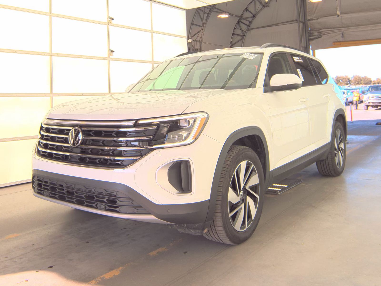 2025 Volkswagen Atlas 2.0T SE FWD