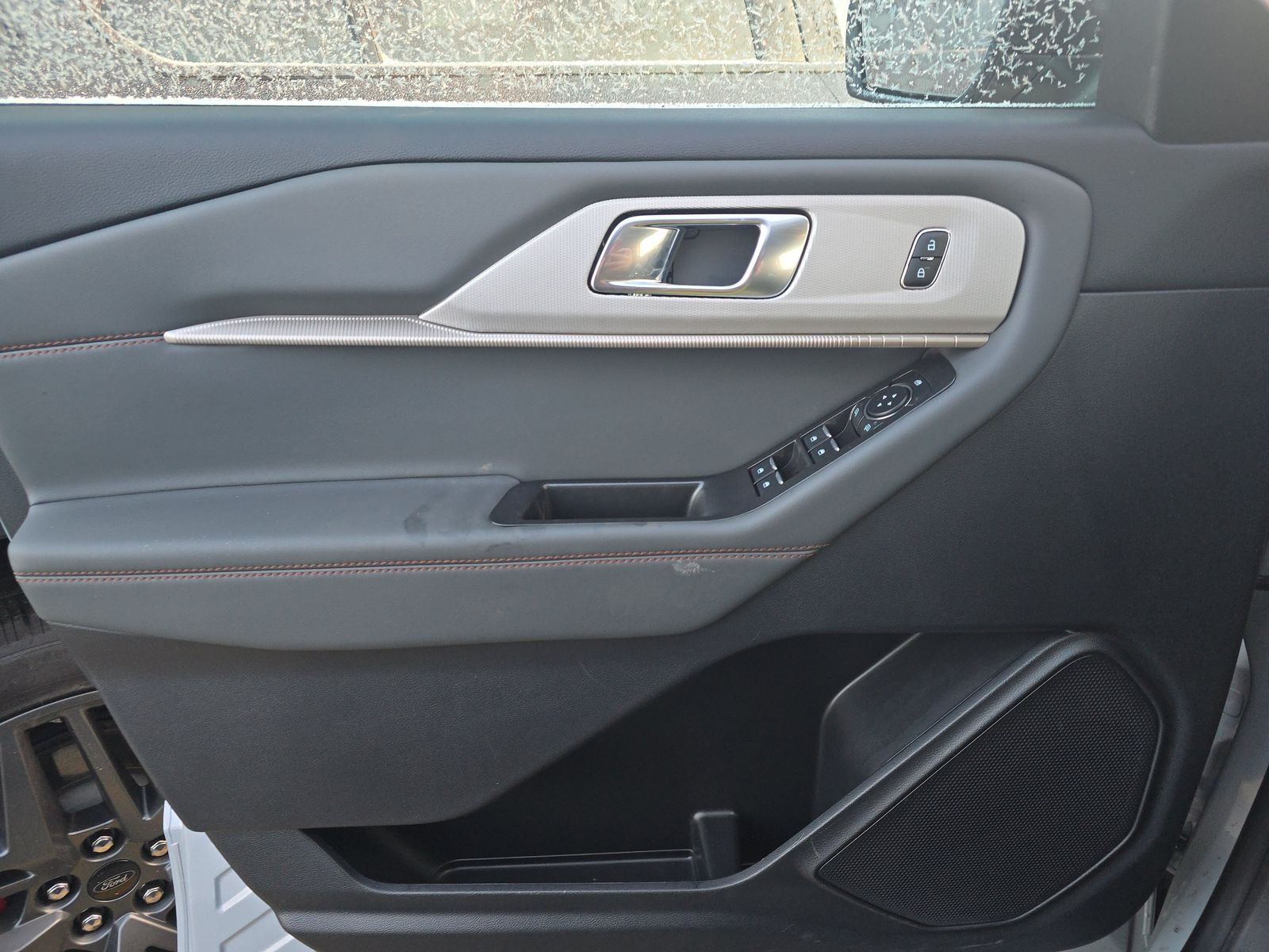 2025 Ford Explorer Active AWD