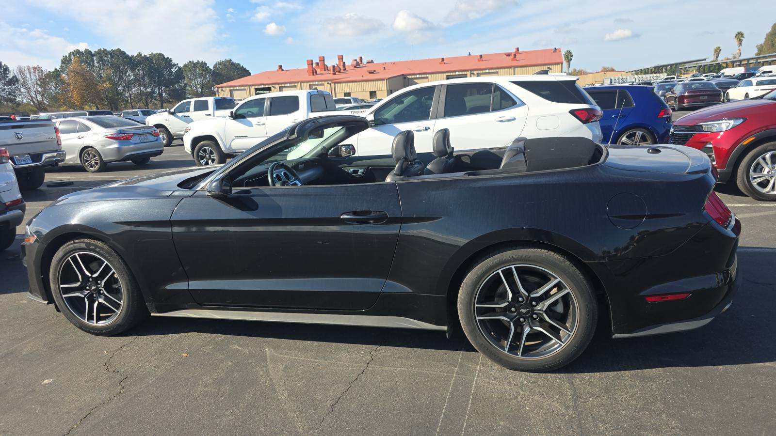 2023 Ford Mustang EcoBoost Premium RWD