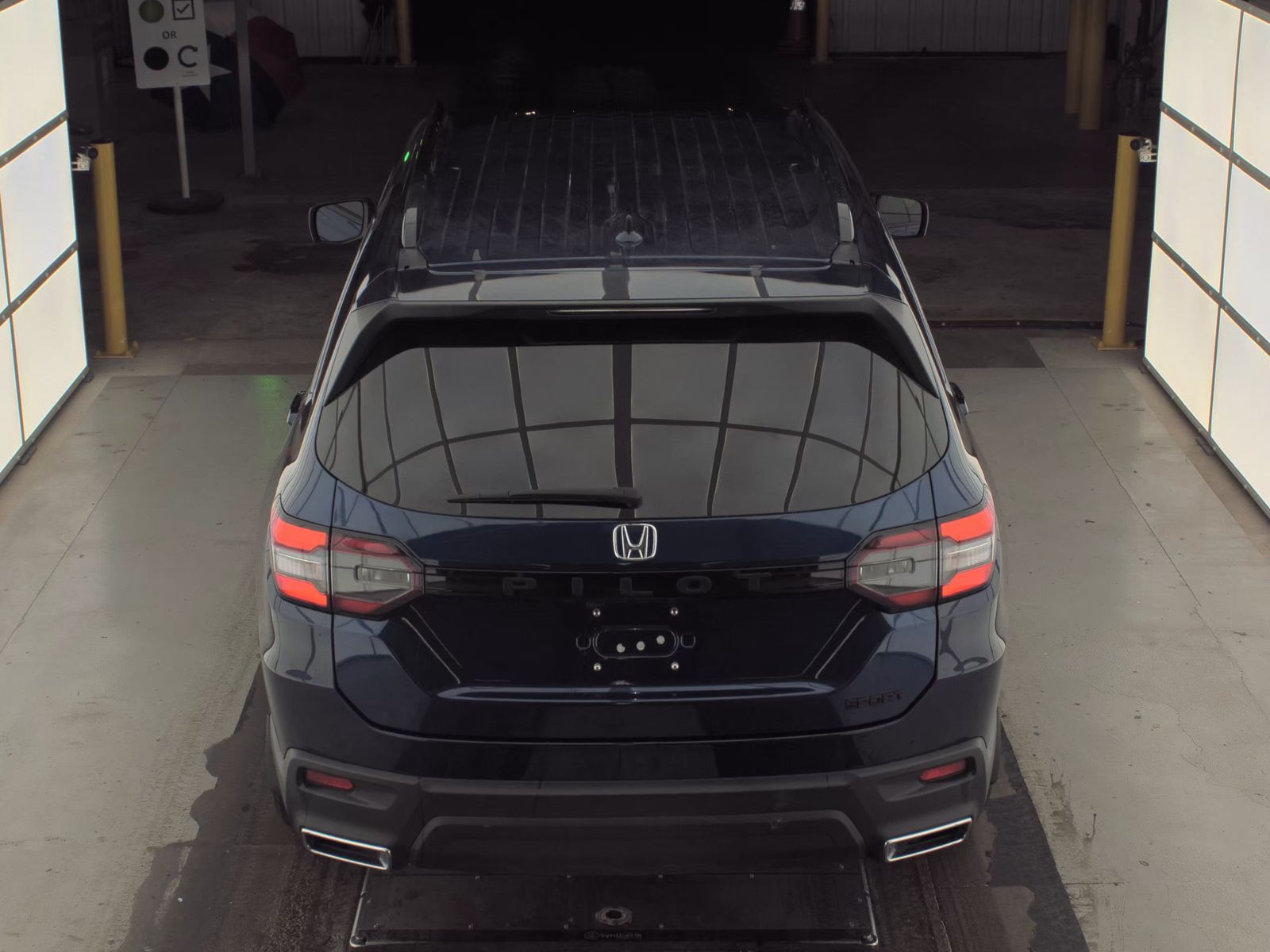 2025 Honda Pilot Sport FWD