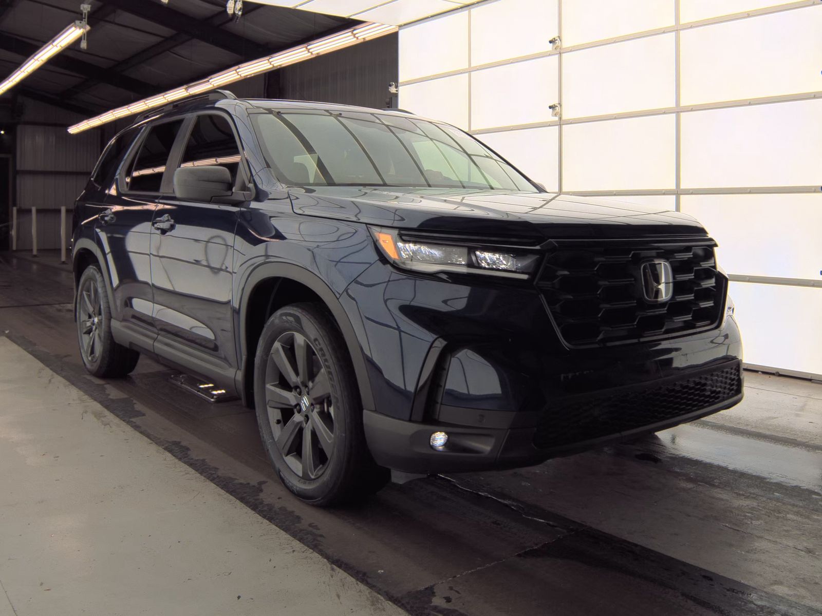 2025 Honda Pilot Sport FWD