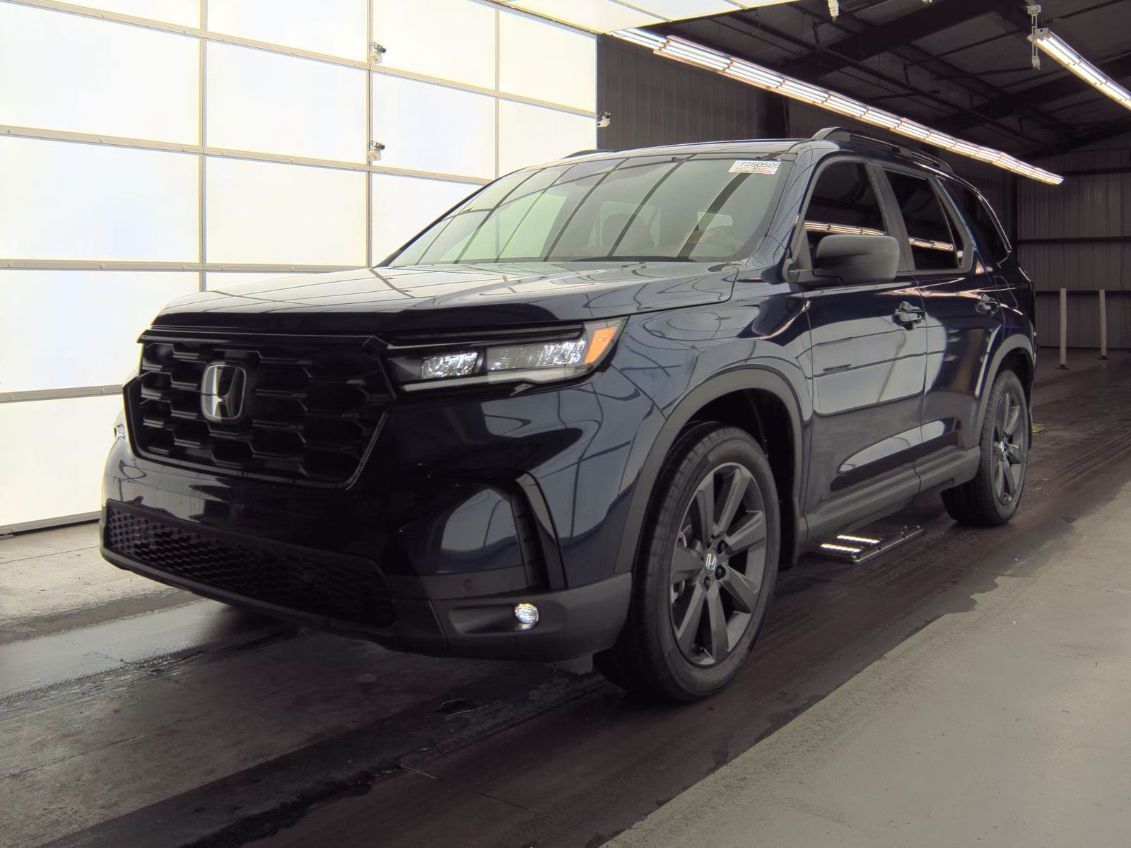 2025 Honda Pilot Sport FWD