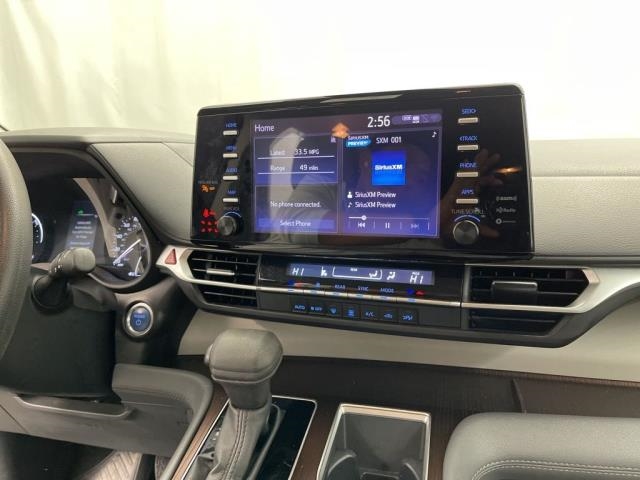 2024 Toyota Sienna LE FWD