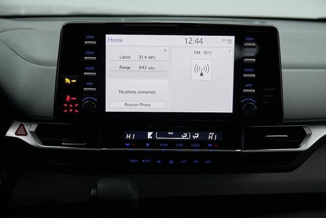 2024 Toyota Sienna LE FWD