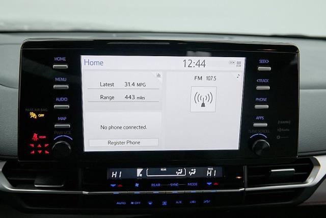 2024 Toyota Sienna LE FWD