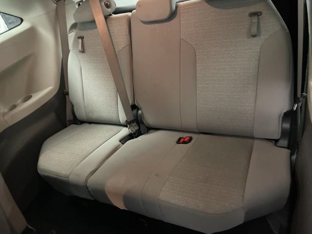 2024 Toyota Sienna LE FWD